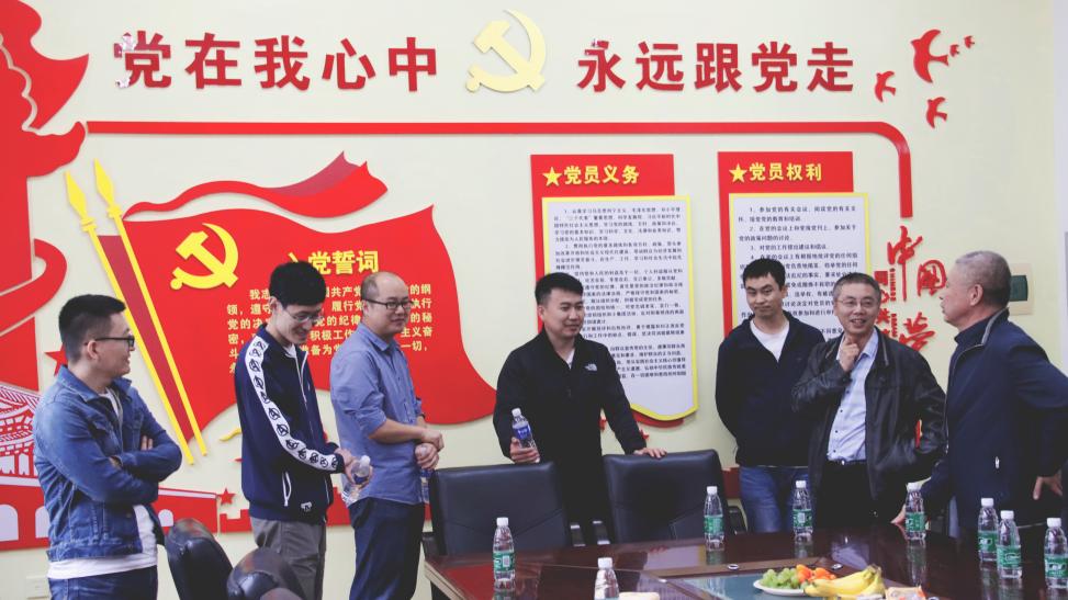 说明: 200b1f4e5b0e3b0b12068de2a425f53