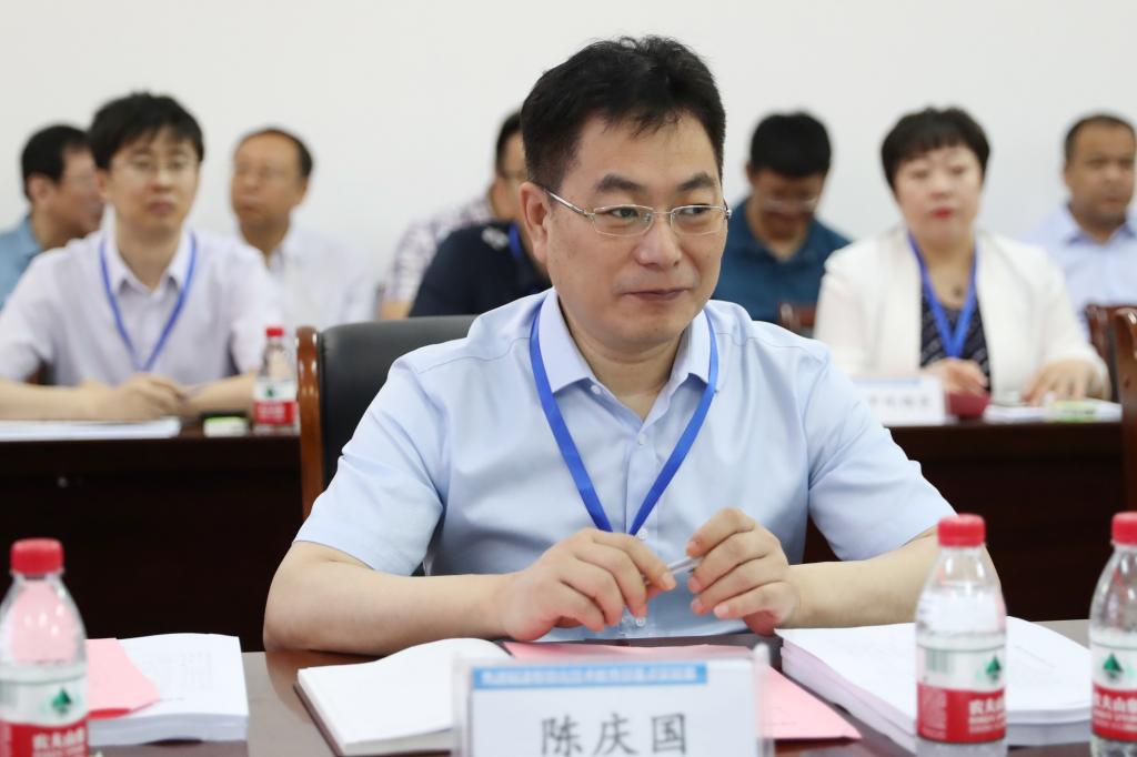 陈庆国副校长出席会议专家组组组长黄传真教授主持验收会教育部重点