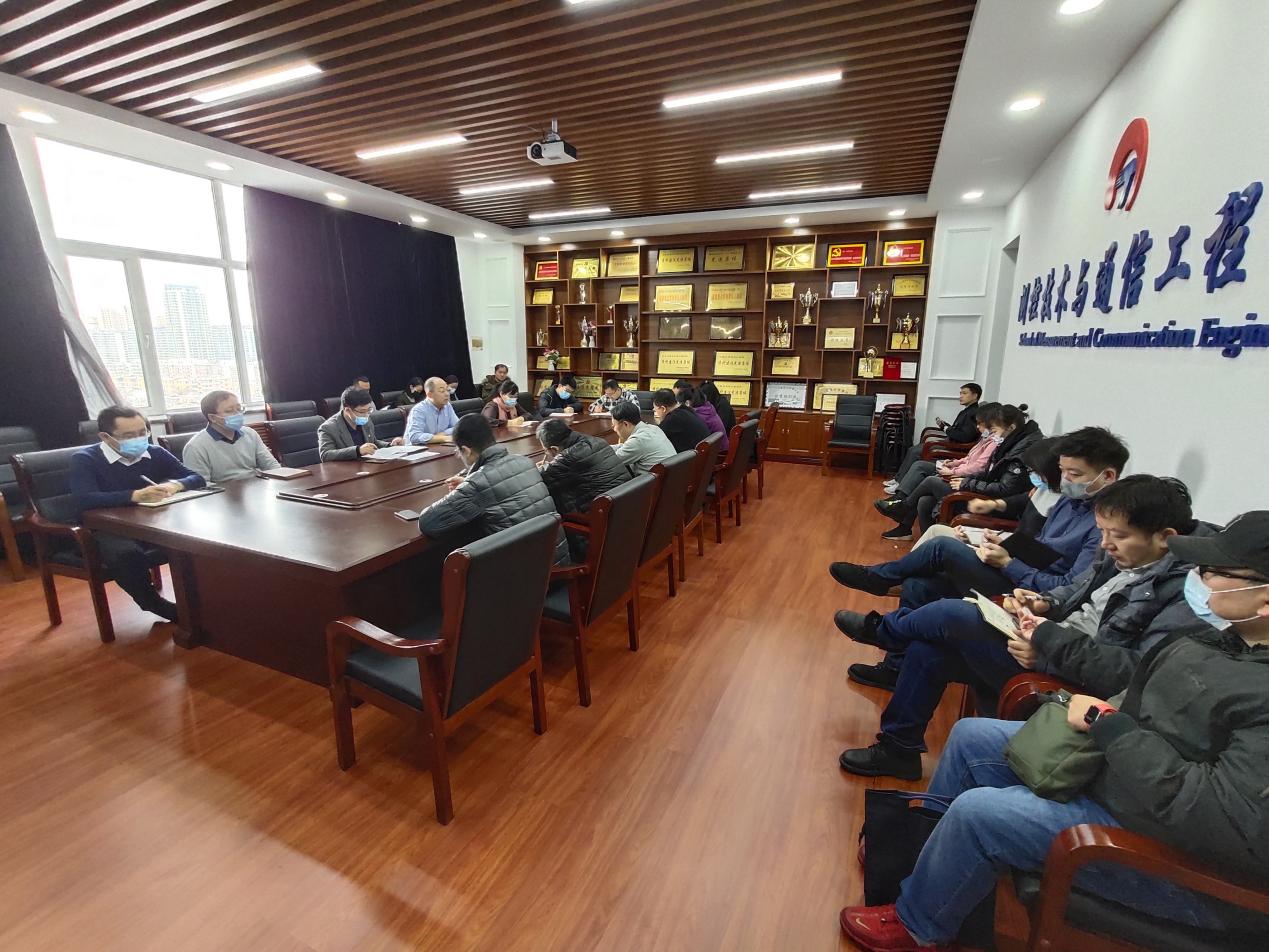 01d045b0081e0ef4ebbdf62040b9896