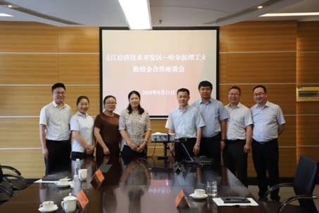 mmexport1598257022782